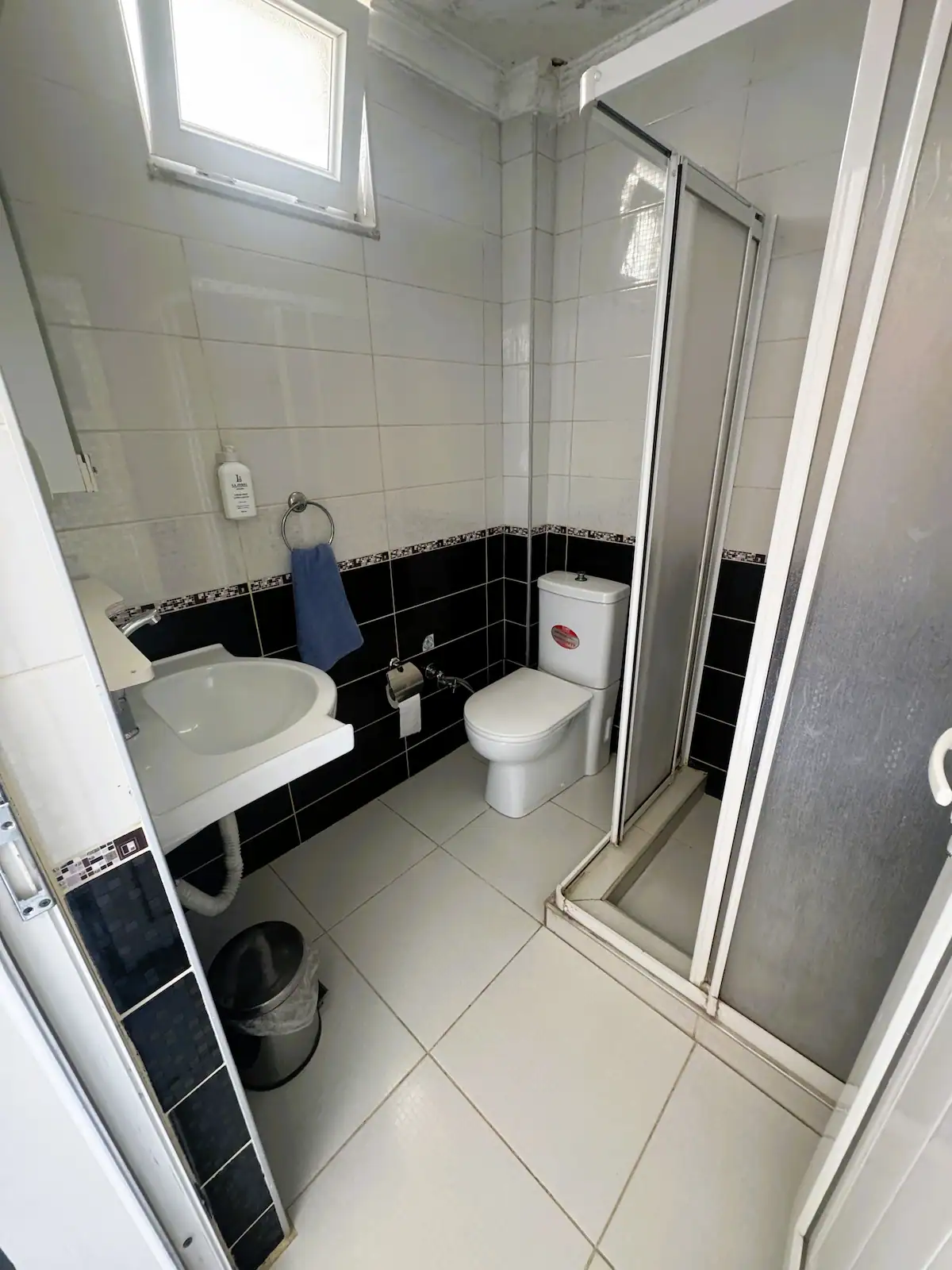 DENİZ ODASI Kocaali deniz manzaralı apart otel odası